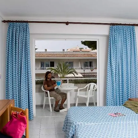 Bq Sarah -adults Only 3* كان بيكافورت
